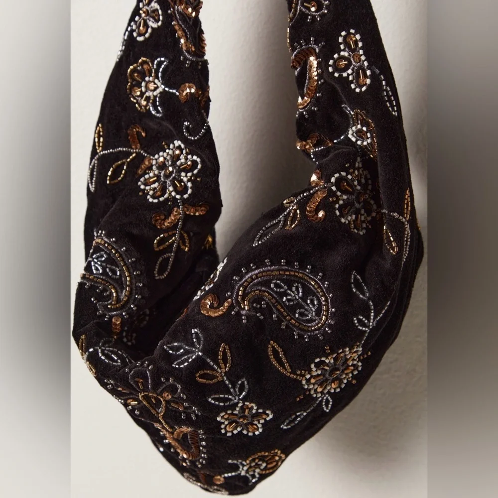 NWT Free People Nashville Nights Beaded Hobo Shoulder Bag in Black New $98 - Picture 4 of 11